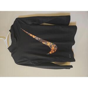 Nike Dri-FIT Long Sleeve  Activewear Shirt